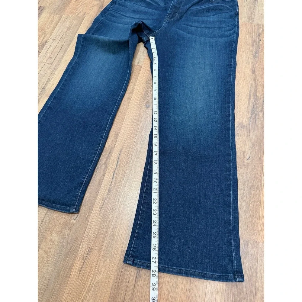 Levi's 512‎ Perfectly Slimming Bootcut Jeans Women's 14P Medium Wash